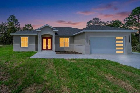House in Dunnellon, Florida 4 bedrooms, 186.83 sq.m. № 2358471