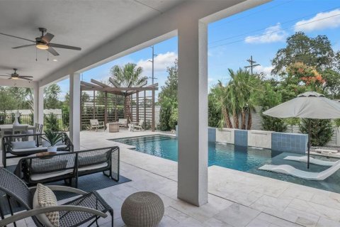 House in Alafaya, Florida 4 bedrooms, 305.56 sq.m. № 1735424 - photo 7