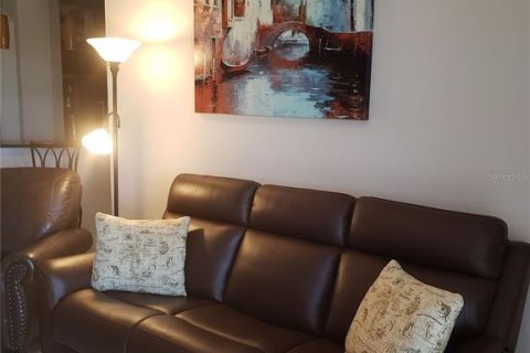 Adosado en alquiler en Punta Gorda, Florida, 3 dormitorios, 152.73 m2 № 1684621 - foto 7