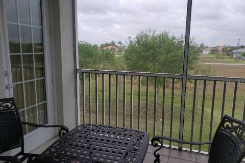 Townhouse in Punta Gorda, Florida 3 bedrooms, 152.73 sq.m. № 1684621 - photo 17
