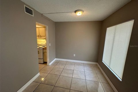 Condominio en alquiler en Fort Myers, Florida, 1 dormitorio, 60.39 m2 № 1866092 - foto 5