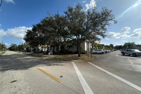 Condominio en alquiler en Fort Myers, Florida, 1 dormitorio, 60.39 m2 № 1866092 - foto 15