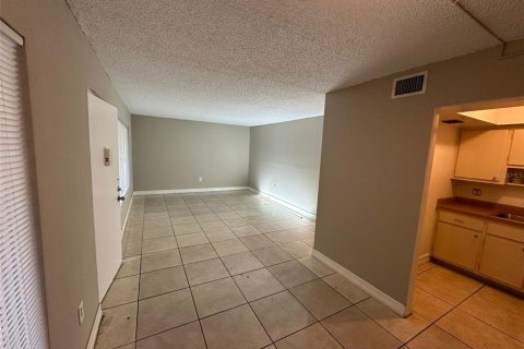 Condominio en alquiler en Fort Myers, Florida, 1 dormitorio, 60.39 m2 № 1866092 - foto 7