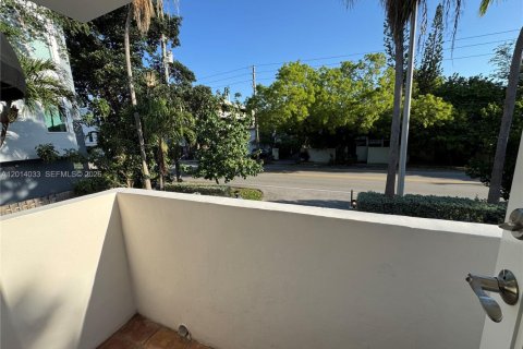 Apartment in Miami, Florida 1 bedroom № 2076181 - photo 19