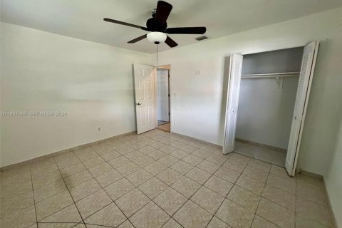 Снять в аренду виллу или дом в Майами, Флорида 3 спальни, 196.67м2, № 1995139 - фото 21