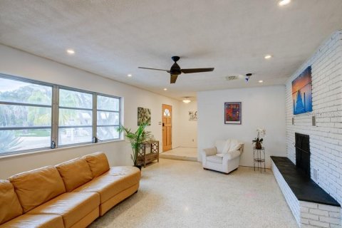 Casa en venta en Longboat Key, Florida, 3 dormitorios, 171.5 m2 № 1523593 - foto 20