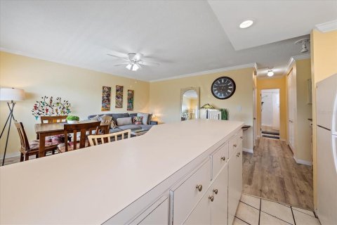 Condominio en venta en Sarasota, Florida, 1 dormitorio, 55.09 m2 № 1687400 - foto 14