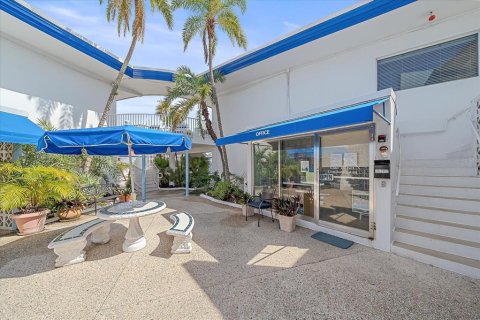 Condominio en venta en Sarasota, Florida, 1 dormitorio, 55.09 m2 № 1687400 - foto 23