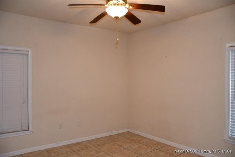 Adosado en alquiler en Gainesville, Florida, 1 dormitorio, 65.03 m2 № 1904119 - foto 5
