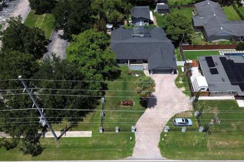 Villa ou maison à vendre à Orlando, Floride: 3 chambres, 230.96 m2 № 2406658 - photo 5