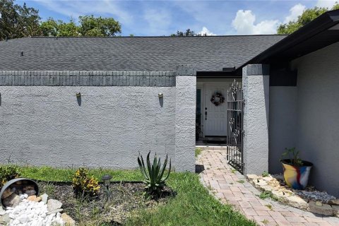 Villa ou maison à vendre à Orlando, Floride: 3 chambres, 230.96 m2 № 2406658 - photo 4