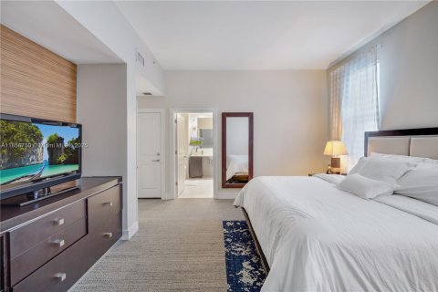 Condo in Doral, Florida, 1 bedroom  № 1887784 - photo 22