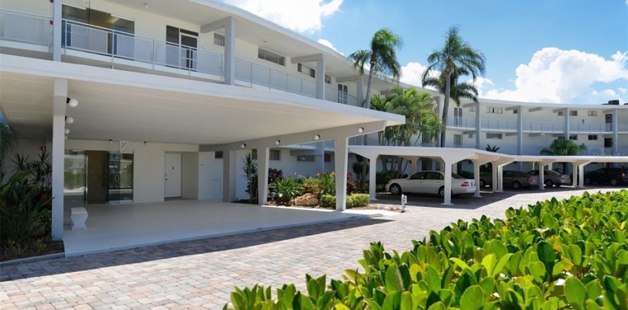 Condo in Longboat Key, Florida, 3 bedrooms  № 1197996