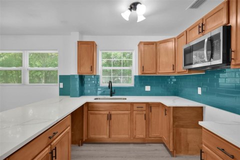 Villa ou maison à vendre à Jacksonville, Floride: 4 chambres, 146.04 m2 № 2150223 - photo 2
