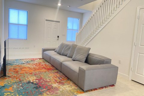 Townhouse in Fort Lauderdale, Florida 3 bedrooms, 139.91 sq.m. № 1942162 - photo 10
