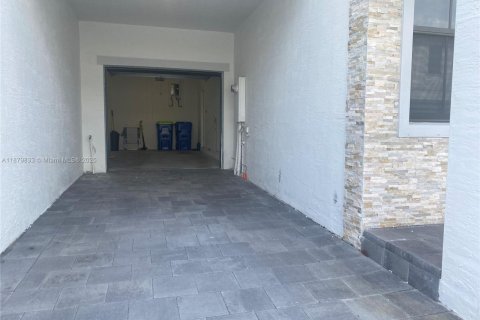 Townhouse in Fort Lauderdale, Florida 3 bedrooms, 139.91 sq.m. № 1942162 - photo 24