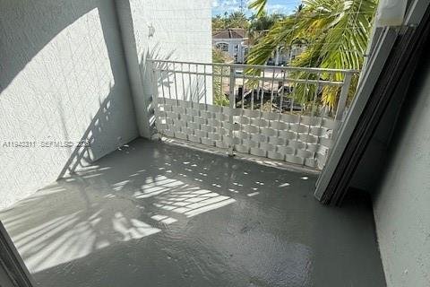 Copropriété à louer à Pembroke Pines, Floride: 2 chambres № 1999635 - photo 21