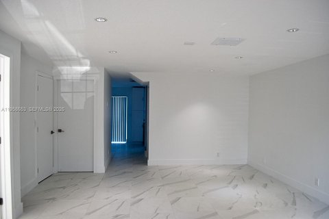 Купить таунхаус в Санрайз, Флорида 4 спальни, 162.58м2, № 2024010 - фото 2