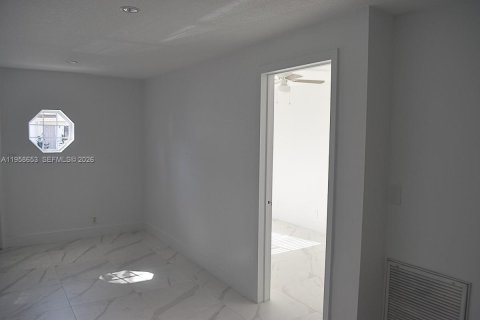 Купить таунхаус в Санрайз, Флорида 4 спальни, 162.58м2, № 2024010 - фото 6