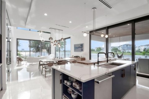 Villa ou maison à vendre à Orlando, Floride: 5 chambres, 407.28 m2 № 1719591 - photo 23