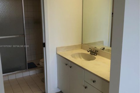 Снять в аренду кондоминиум в Хомстед, Флорида 2 спальни, 107.77м2, № 2031083 - фото 27