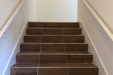 Снять в аренду кондоминиум в Хомстед, Флорида 2 спальни, 107.77м2, № 2031083 - фото 15