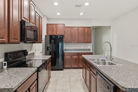 Adosado en venta en Riverview, Florida, 3 dormitorios, 175.03 m2 № 2228073 - foto 4
