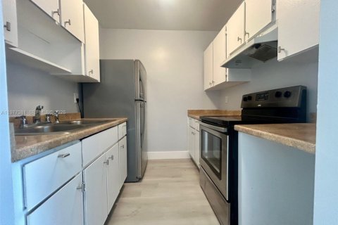 Condo in Boynton Beach, Florida, 1 bedroom  № 2052907 - photo 6