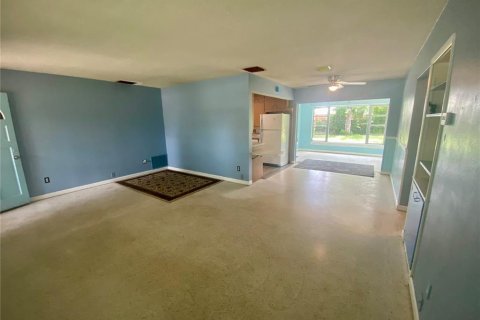Villa ou maison à vendre à Mount Dora, Floride: 2 chambres, 102.56 m2 № 1808432 - photo 6