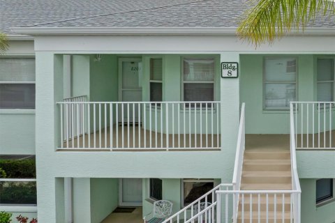 Copropriété à vendre à North Port, Floride: 2 chambres, 102.66 m2 № 1761196 - photo 2