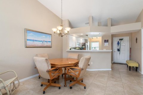 Copropriété à vendre à North Port, Floride: 2 chambres, 102.66 m2 № 1761196 - photo 11