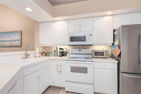 Copropriété à vendre à North Port, Floride: 2 chambres, 102.66 m2 № 1761196 - photo 7