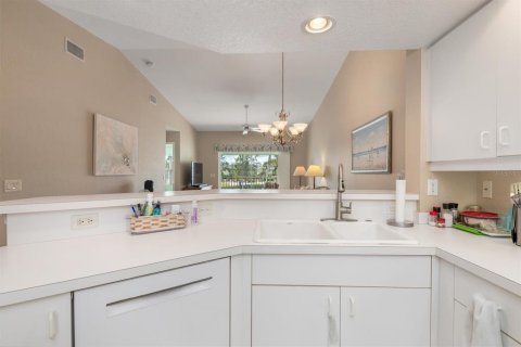 Copropriété à vendre à North Port, Floride: 2 chambres, 102.66 m2 № 1761196 - photo 9