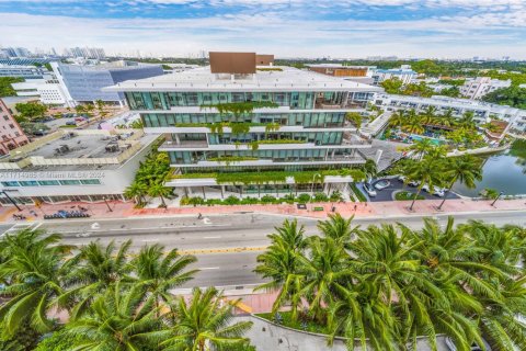 Студия в кондо в Майами-Бич, Флорида № 2056505