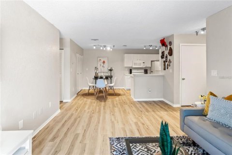 Copropriété à vendre à Saint Petersburg, Floride: 1 chambre, 67.73 m2 № 1894306 - photo 8