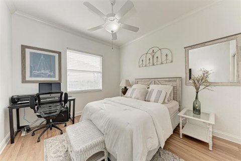 House in Laurel, Florida 3 bedrooms, 222.41 sq.m. № 1870570 - photo 16