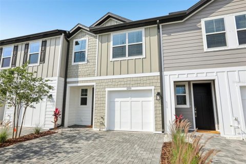 Townhouse in Tampa, Florida 3 bedrooms, 144.65 sq.m. № 1622708 - photo 2