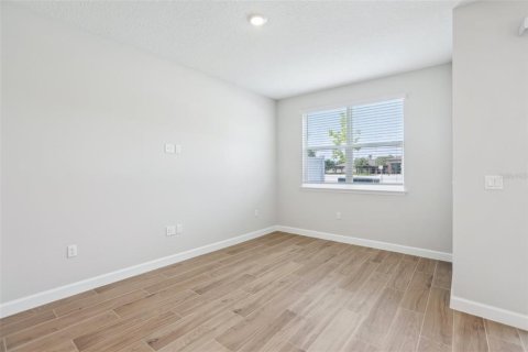 Townhouse in Tampa, Florida 3 bedrooms, 144.65 sq.m. № 1622708 - photo 7