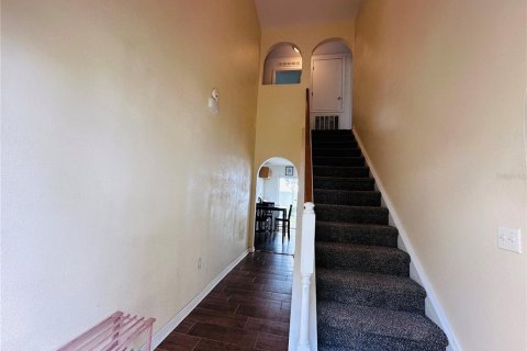 House in Davenport, Florida 4 bedrooms, 207.36 sq.m. № 1906844 - photo 5