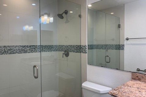 Снять в аренду кондоминиум в Майами, Флорида 2 спальни, 77.57м2, № 1975081 - фото 16