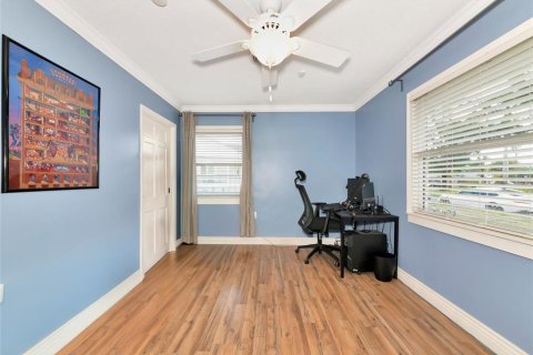 House in Bradenton, Florida 3 bedrooms, 125.88 sq.m. № 1679323 - photo 27