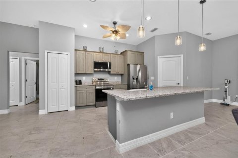 Villa ou maison à vendre à Punta Gorda, Floride: 3 chambres, 176.61 m2 № 2131067 - photo 13