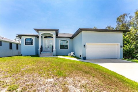 Villa ou maison à vendre à Punta Gorda, Floride: 3 chambres, 176.61 m2 № 2131067 - photo 2