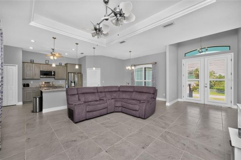 Villa ou maison à vendre à Punta Gorda, Floride: 3 chambres, 176.61 m2 № 2131067 - photo 9