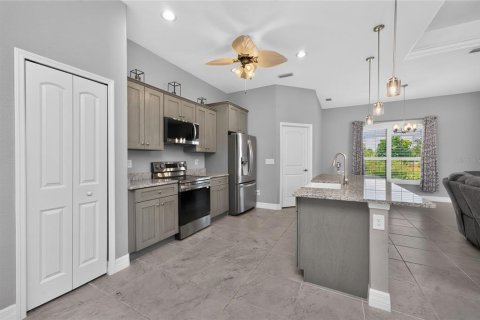 Villa ou maison à vendre à Punta Gorda, Floride: 3 chambres, 176.61 m2 № 2131067 - photo 30
