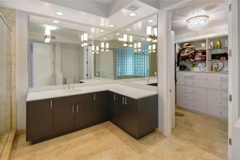 Condo in Fort Lauderdale, Florida, 4 bedrooms  № 2191529 - photo 20