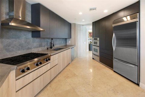 Condo in Fort Lauderdale, Florida, 4 bedrooms  № 2191529 - photo 11