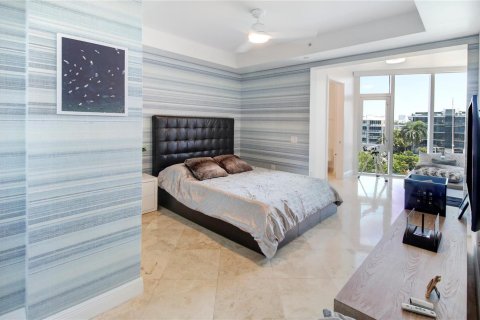 Condo in Fort Lauderdale, Florida, 4 bedrooms  № 2191529 - photo 24