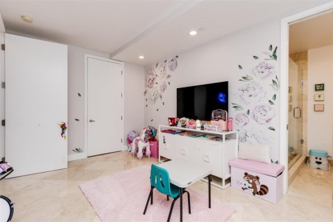 Condo in Fort Lauderdale, Florida, 4 bedrooms  № 2191529 - photo 29