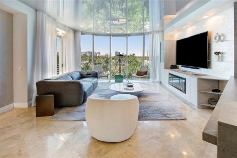 Condo in Fort Lauderdale, Florida, 4 bedrooms  № 2191529 - photo 8